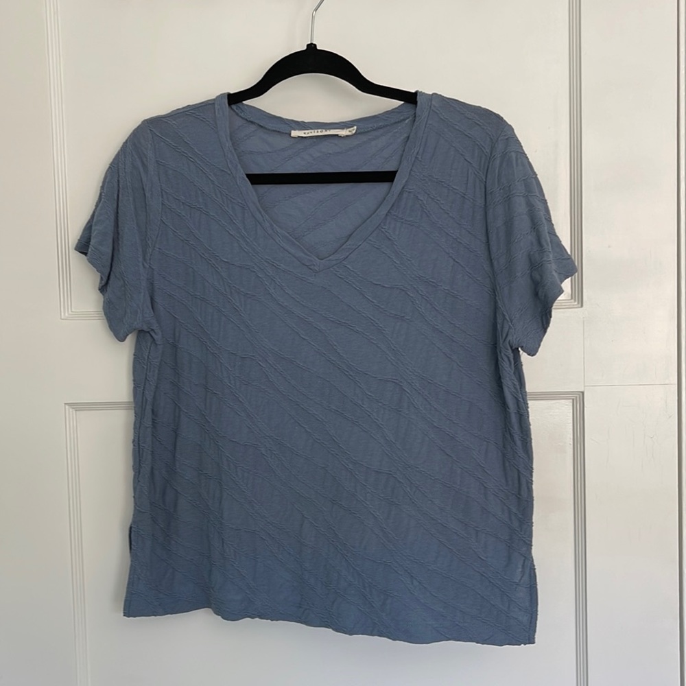 Ellison top
